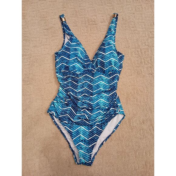Lauren Ralph Lauren Other - Lauren Ralph Lauren Swimsuit Womens Size 14 Blue White Ruched w/Built-In Bra